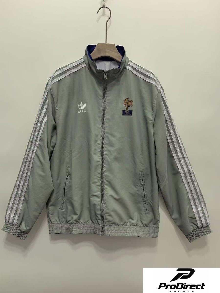 72325521030bcff209966fee.jpg