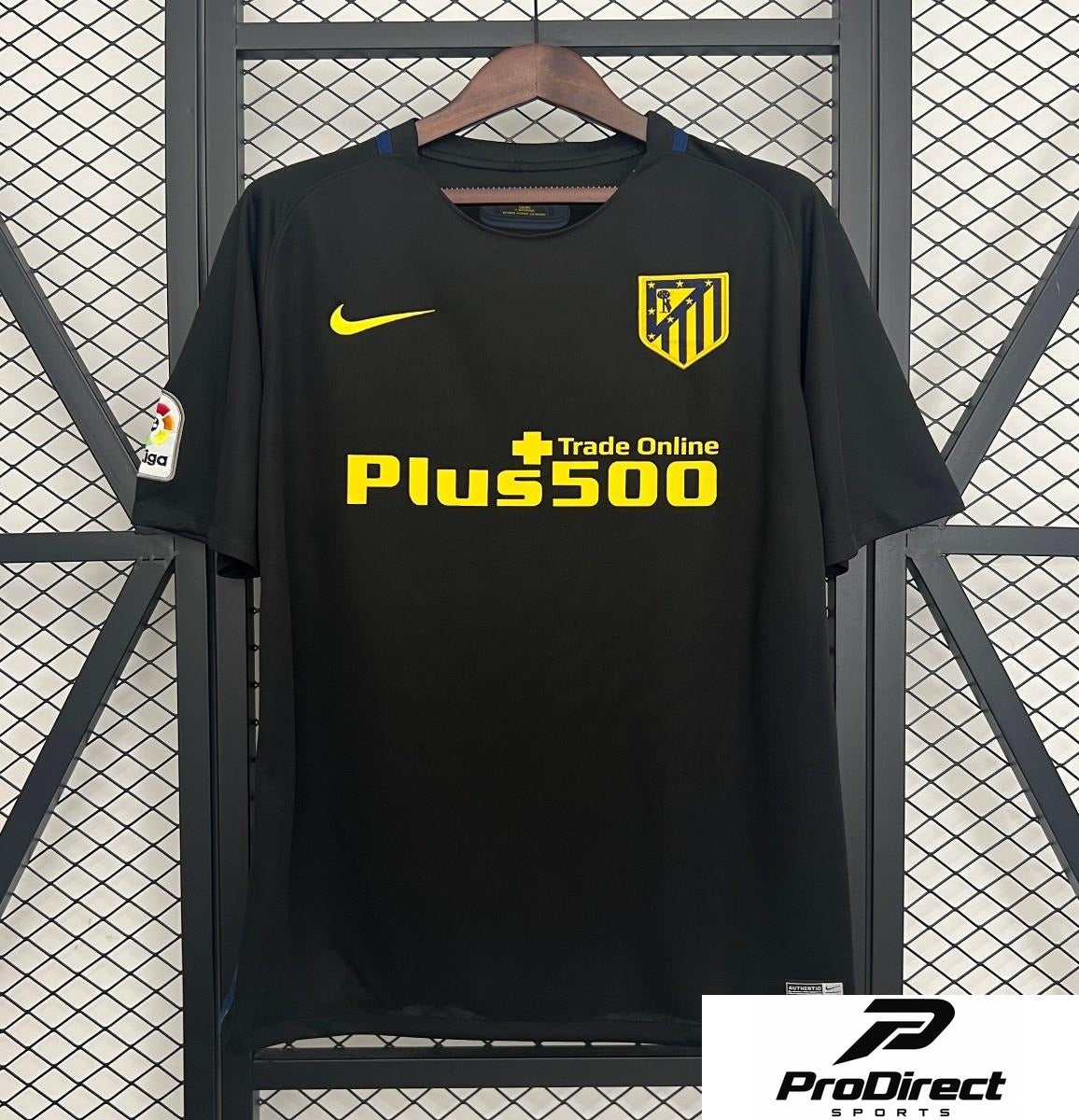 f3efc66de9565eb32a5290fc.jpg